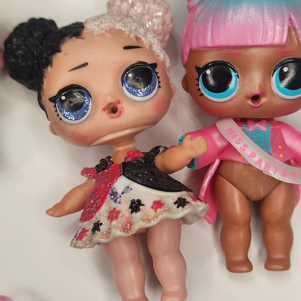 LOL Surprise Dolls Deluxe Present Miss Party + Heartbreaker + Big City BB + Pets